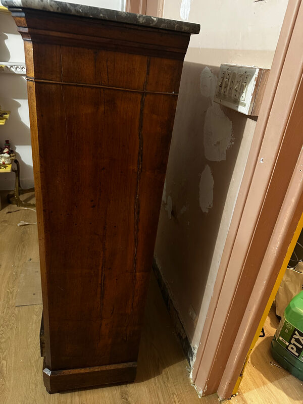 Secrétaire Louis-Philippe en noyer et ronce de noyer – marbre gris – X