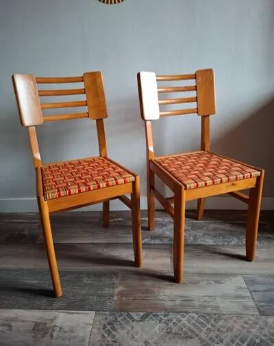 Pair of chairs by Pierre Cruège – Model "Reconstruction" – 1950