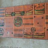 Table basse vintage en céramique – motif drakkar – design années 70