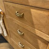 Armoire asymétrique