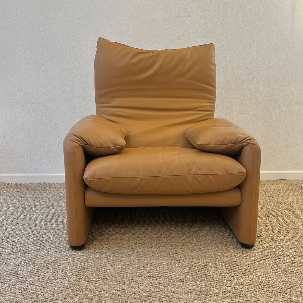Maralunga Armchair cognac leather Cassina 1970s