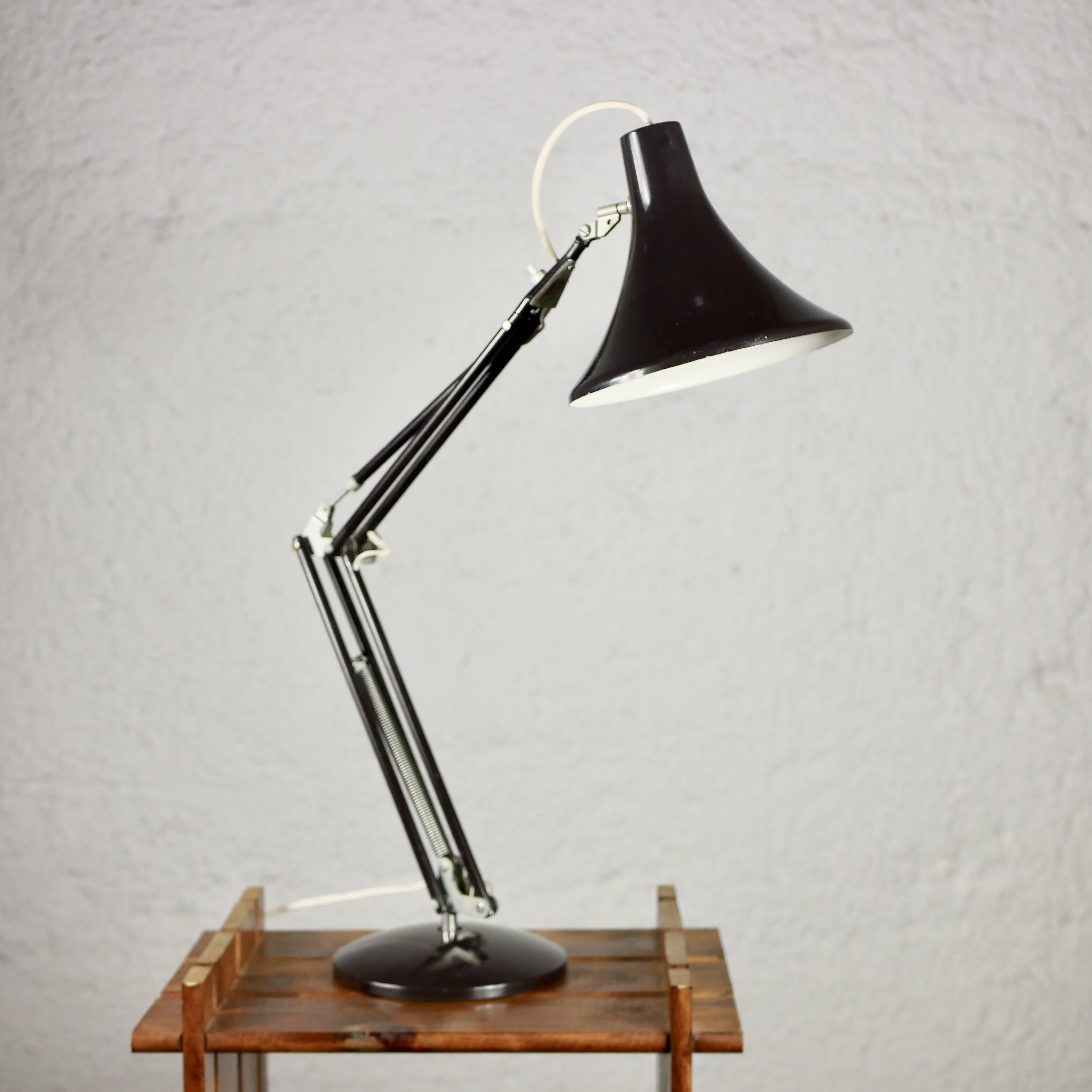 Articulated desk lamp from the 70s