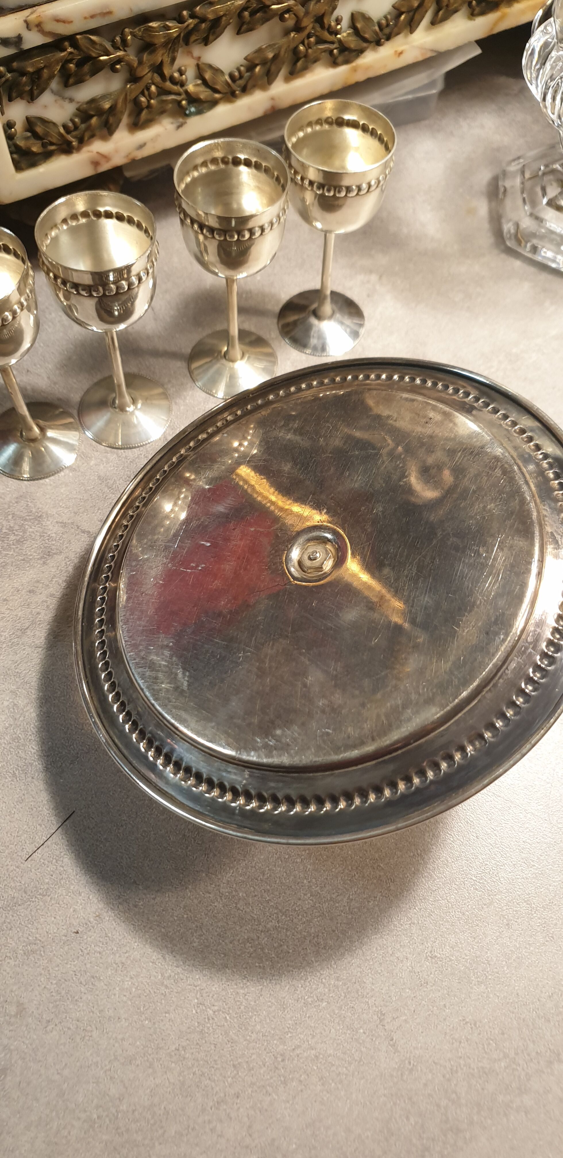 Servant eggcups metal silveré