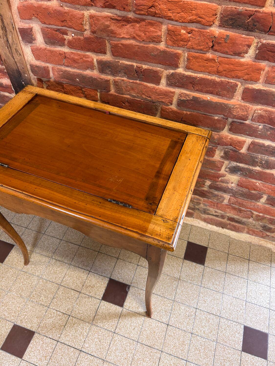 Beautiful vintage Capuchin desk