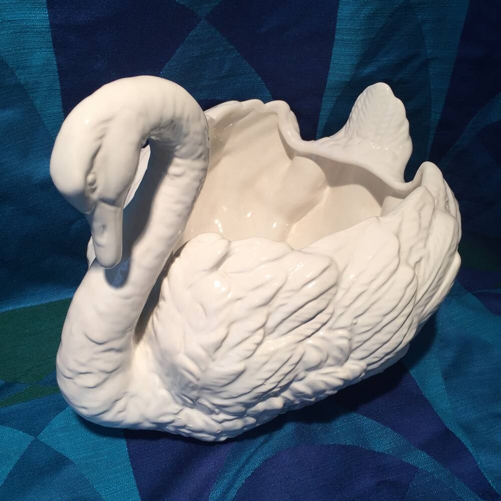 Large swan planter in white earthenware