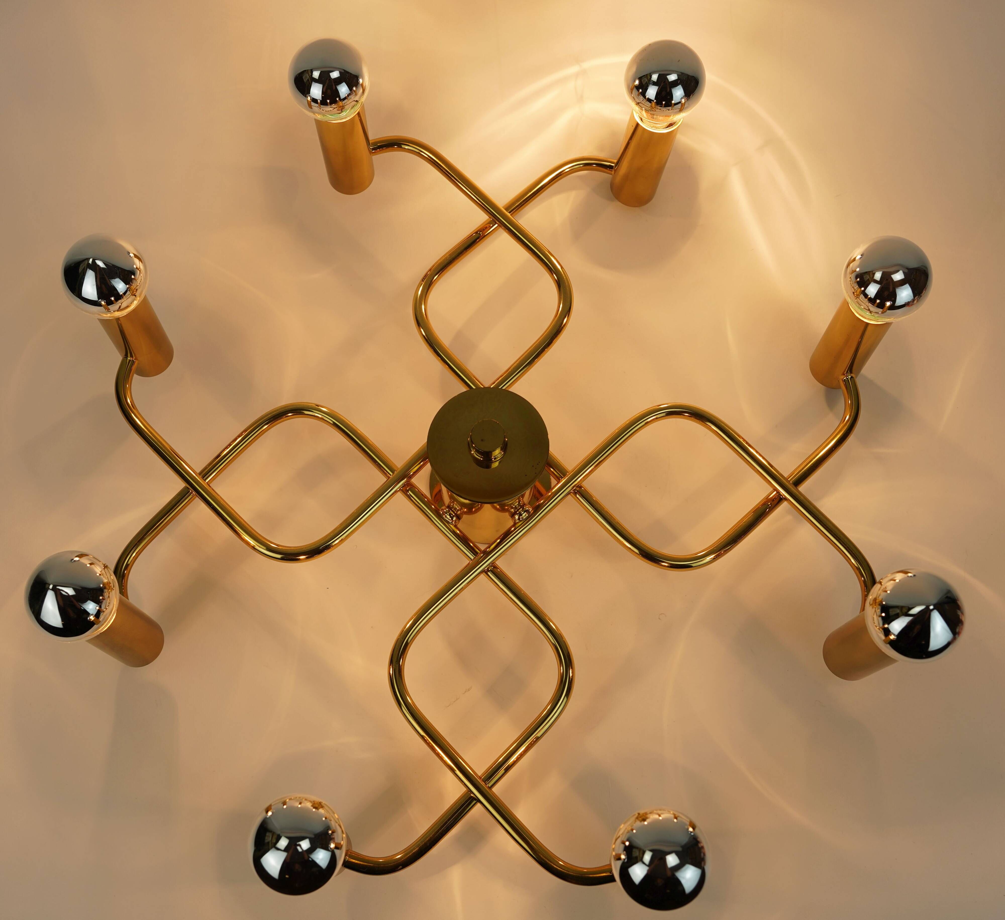 large 1970s sputnik brass CEILING LAMP 8-light ceiling fixture