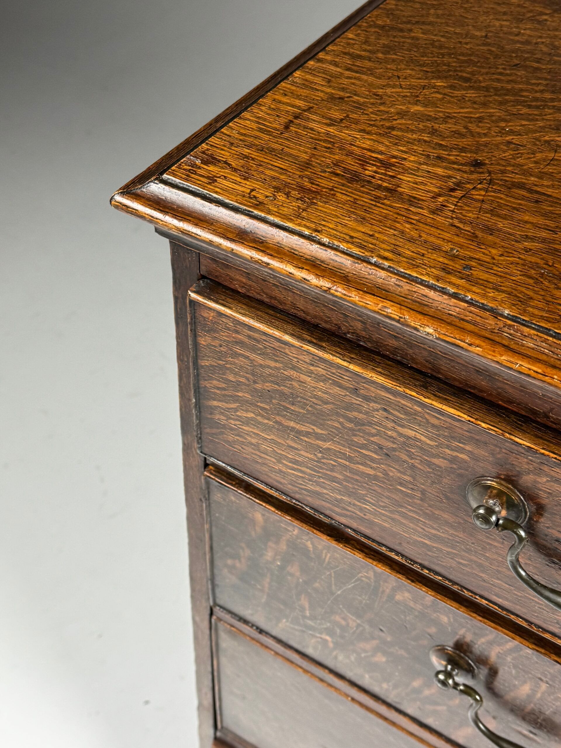 Commode anglaise antique 1780