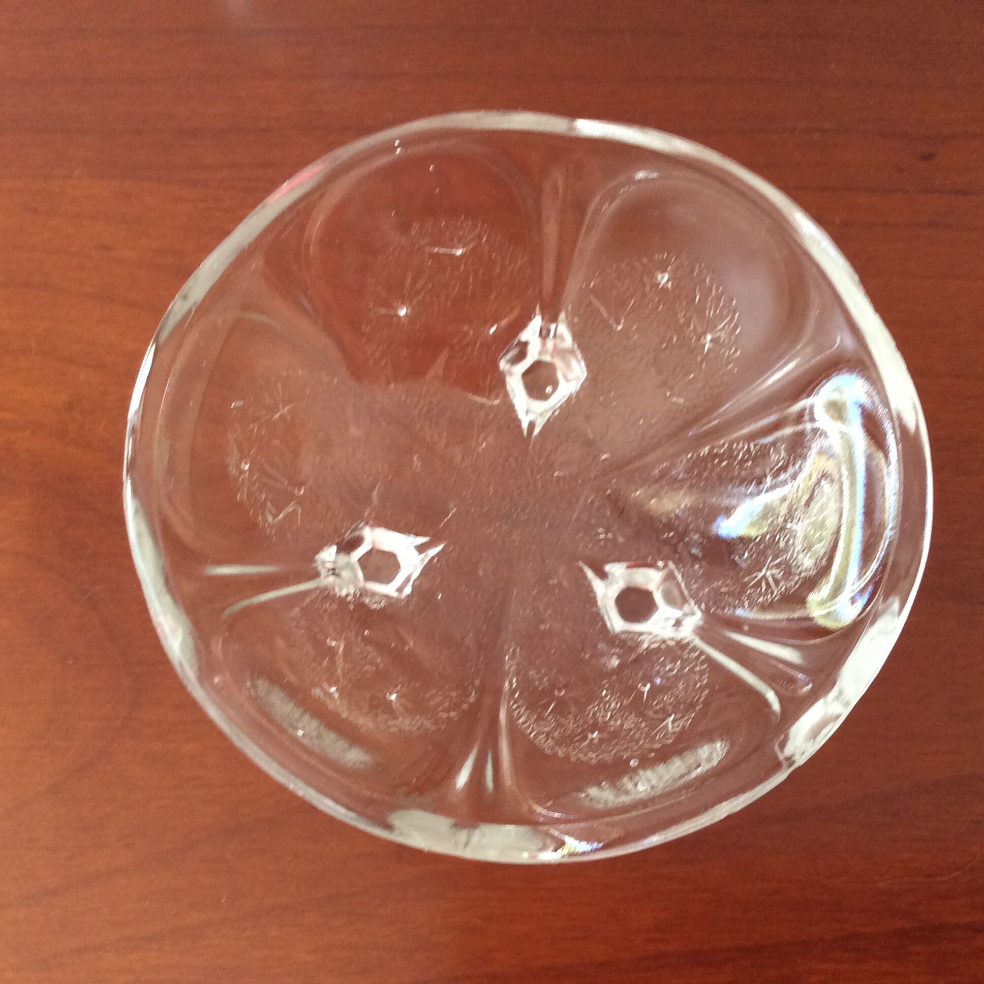 Fruit salad set on 3 glass feet (bowl and 7 cups)