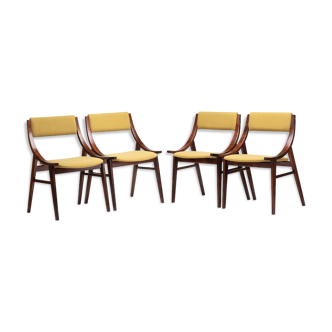Ensemble de 4 chaises skoczek des années 1960.