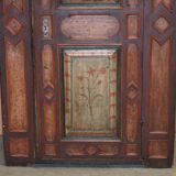 Hand-painted armoire Sublime from around 1800 in oak.