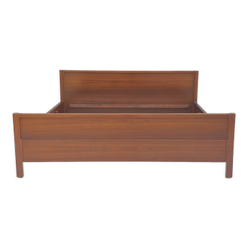 1960s Stilwood walnut bed