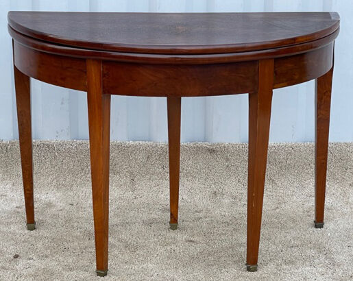 Mahogany veneer half-moon table