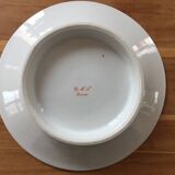 Plat à gâteau en porcelaine de Vierzon U.M.L.