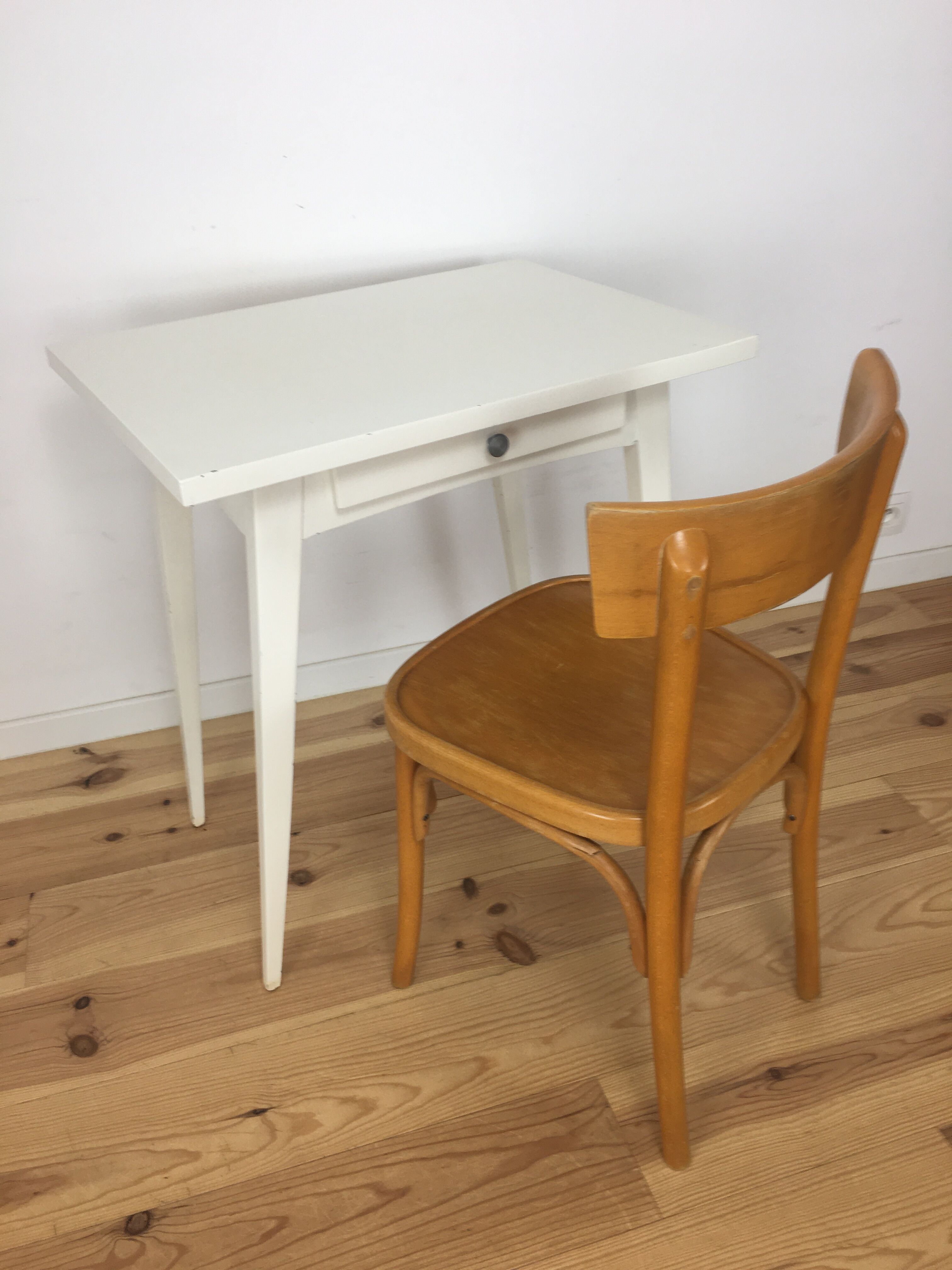 White wood desk foot compass