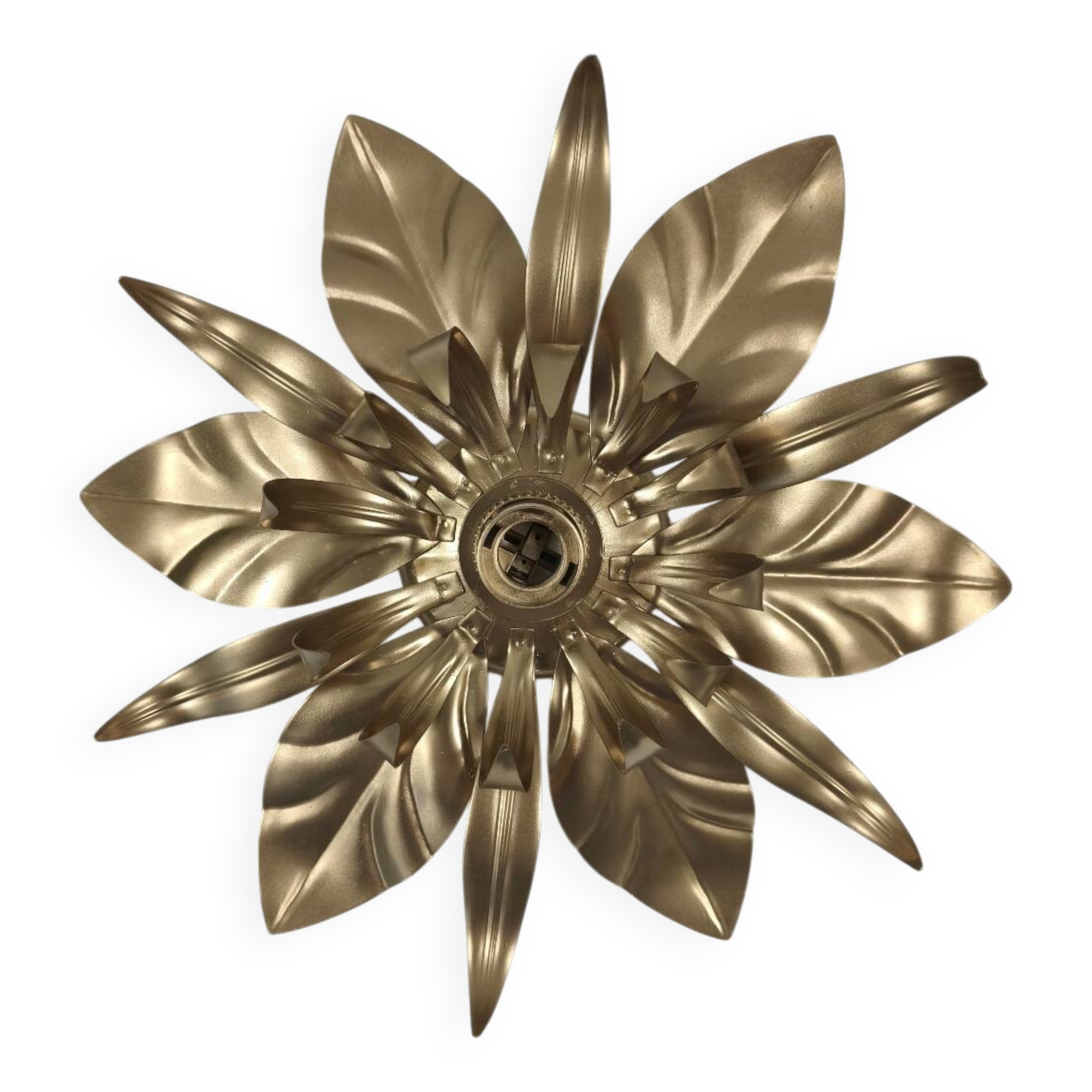 Gold metal flower wall light