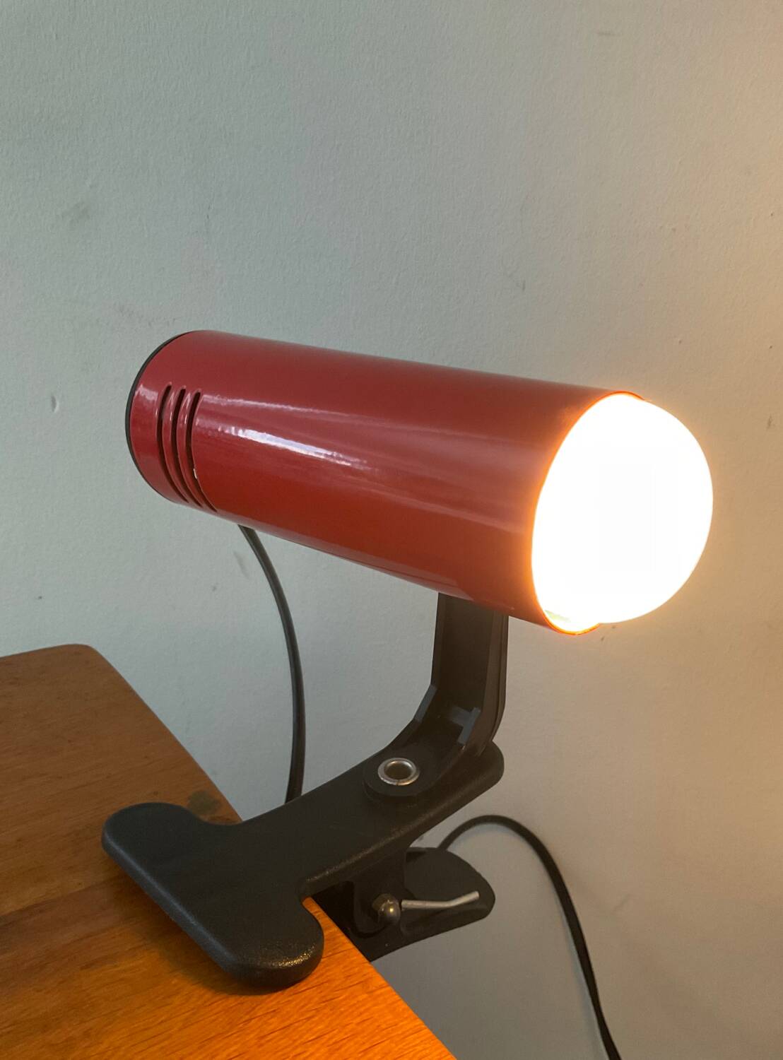 Vintage red metal clip lamp