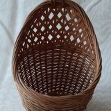 4 vintage wicker baskets