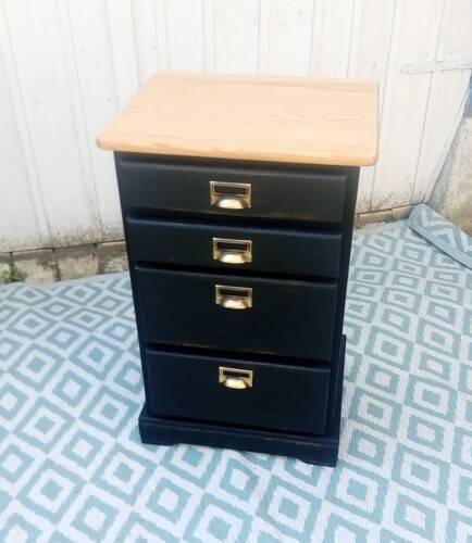 Black patina chest of drawers