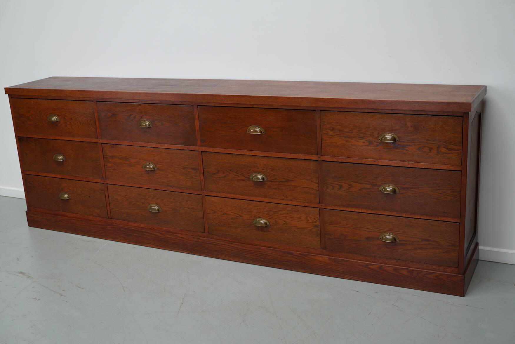 Large Vintage Dutch Oak Art Deco Shop Cabinet / Sideboard, 1930s