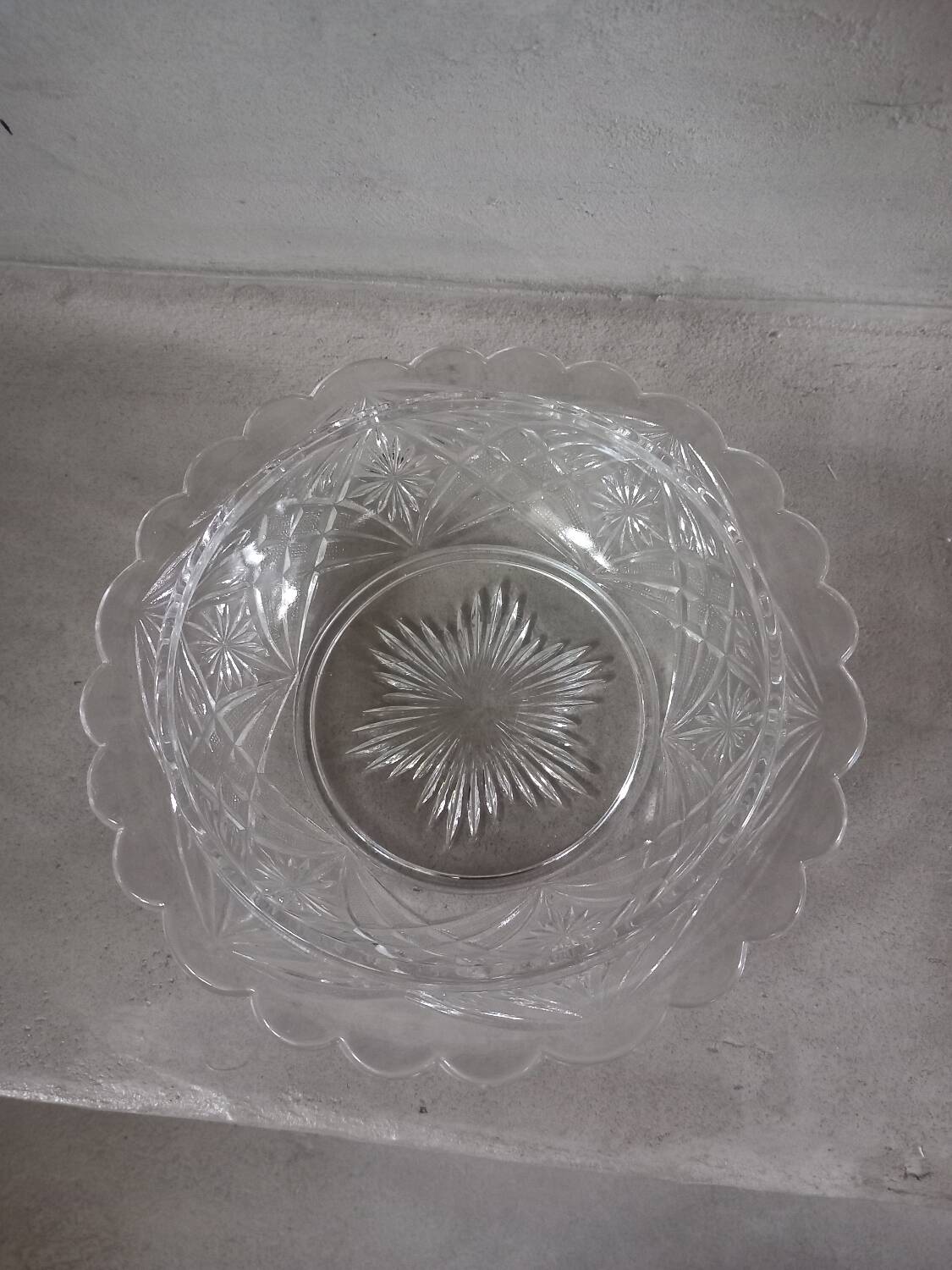 Old sugar bowl/bonbonniere in chiseled glass