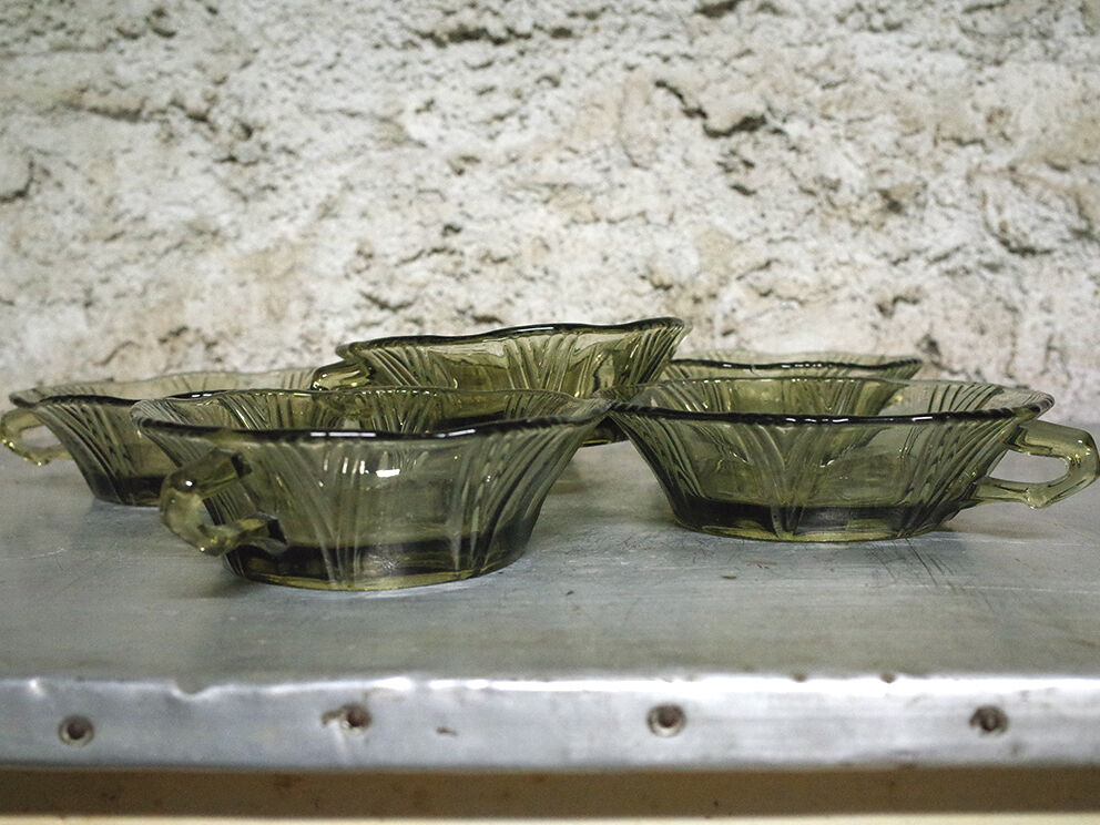 Lot de 6 coupelles Art Déco en verre kaki