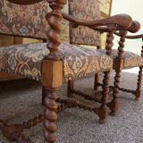 Paire de fauteuils style Louis XIII