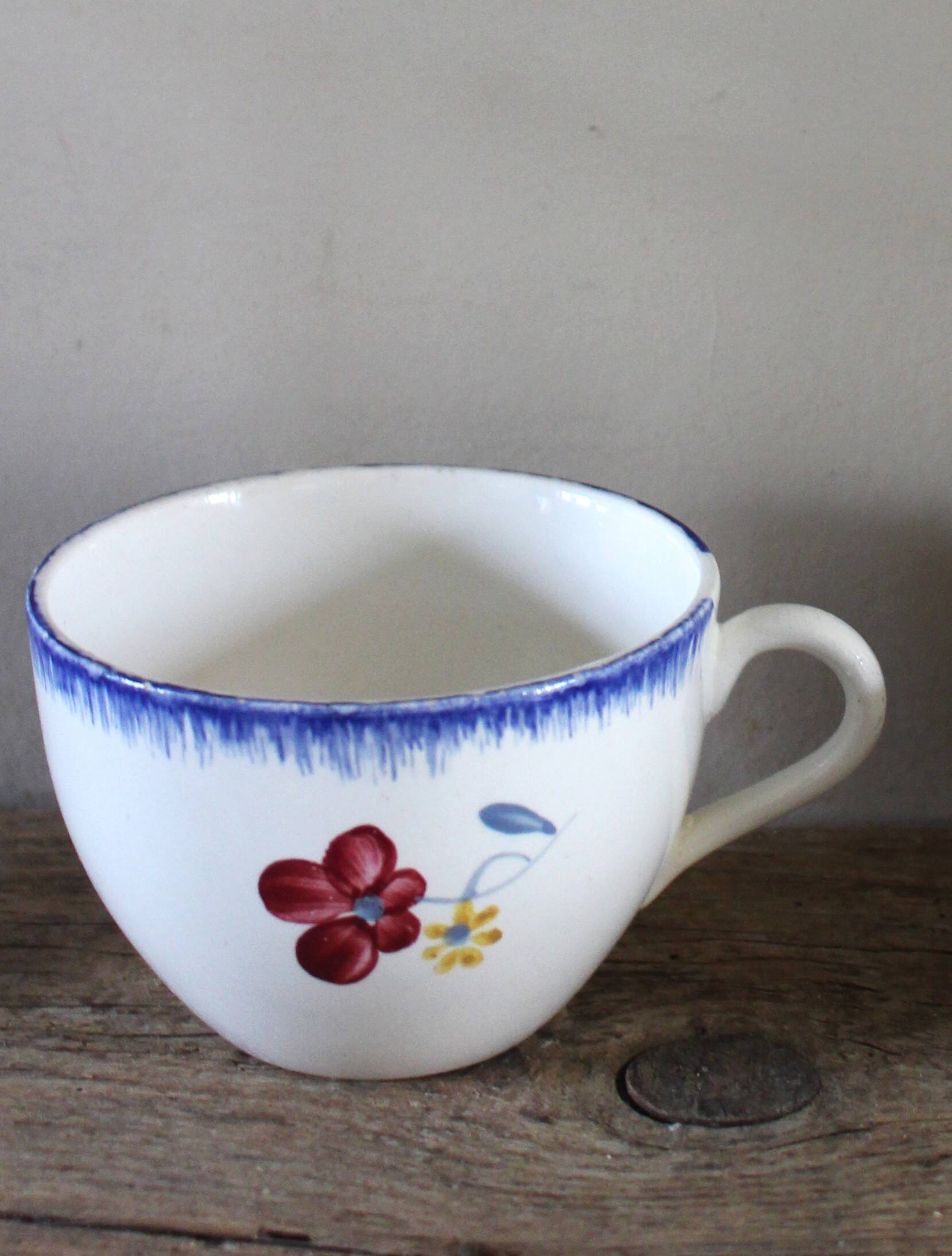 Tasse Mary Lou Fleurs bleu rouge jaune Digoin