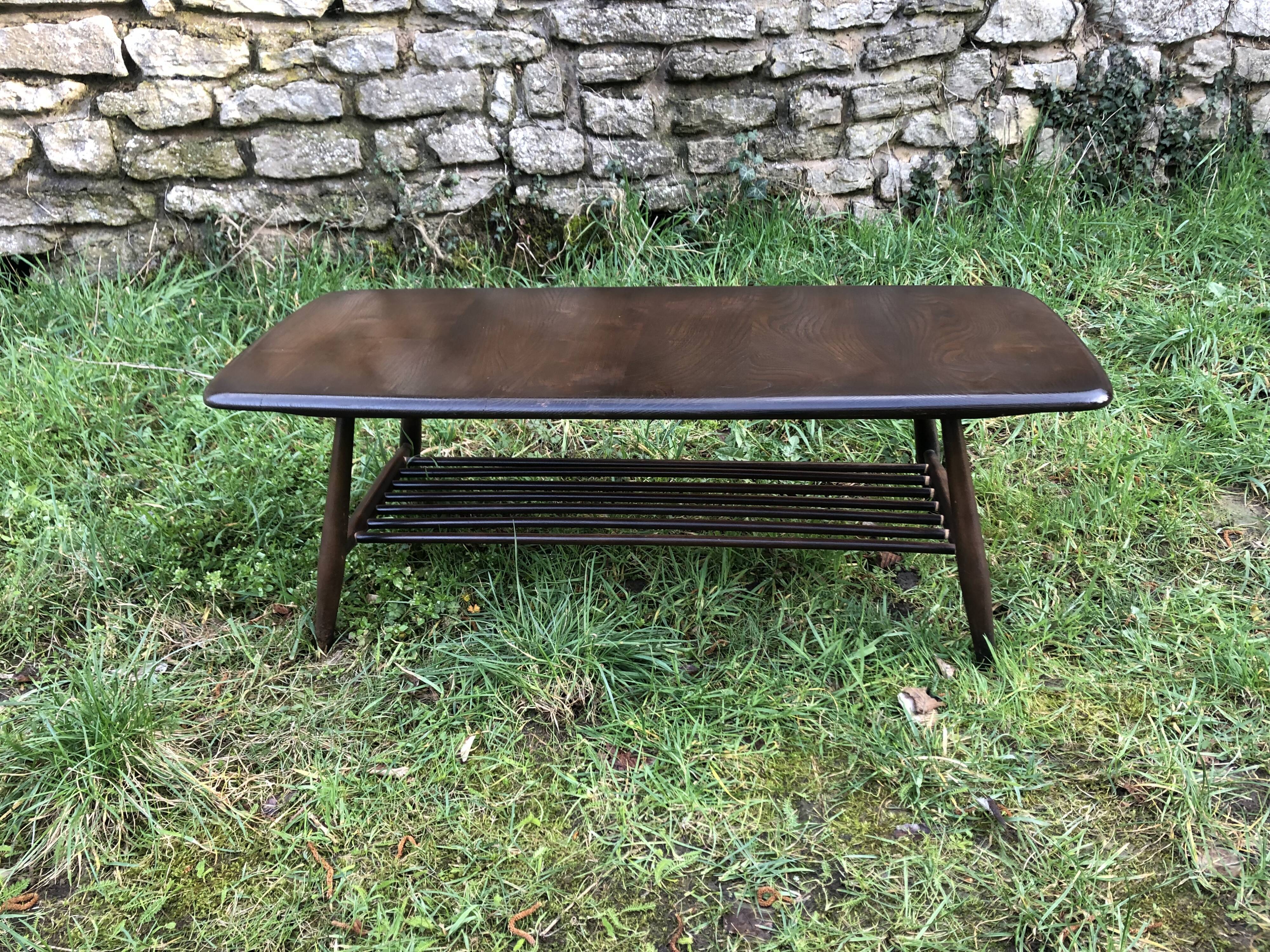Table basse Ercol Double plateau années 60 Design