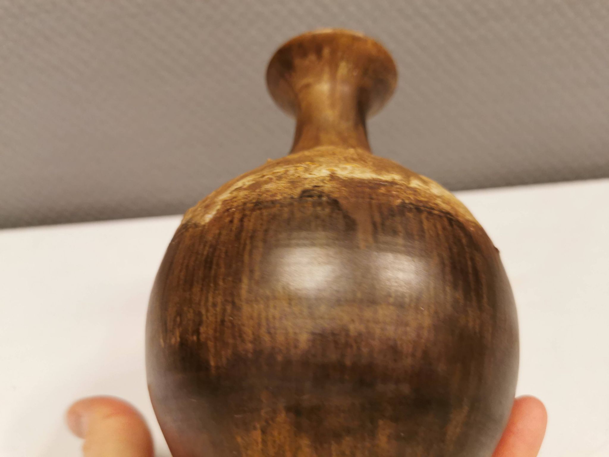 Ceramic vase in earthy/brownish/beige colours and tones. Judi Art, Denmark 1970s