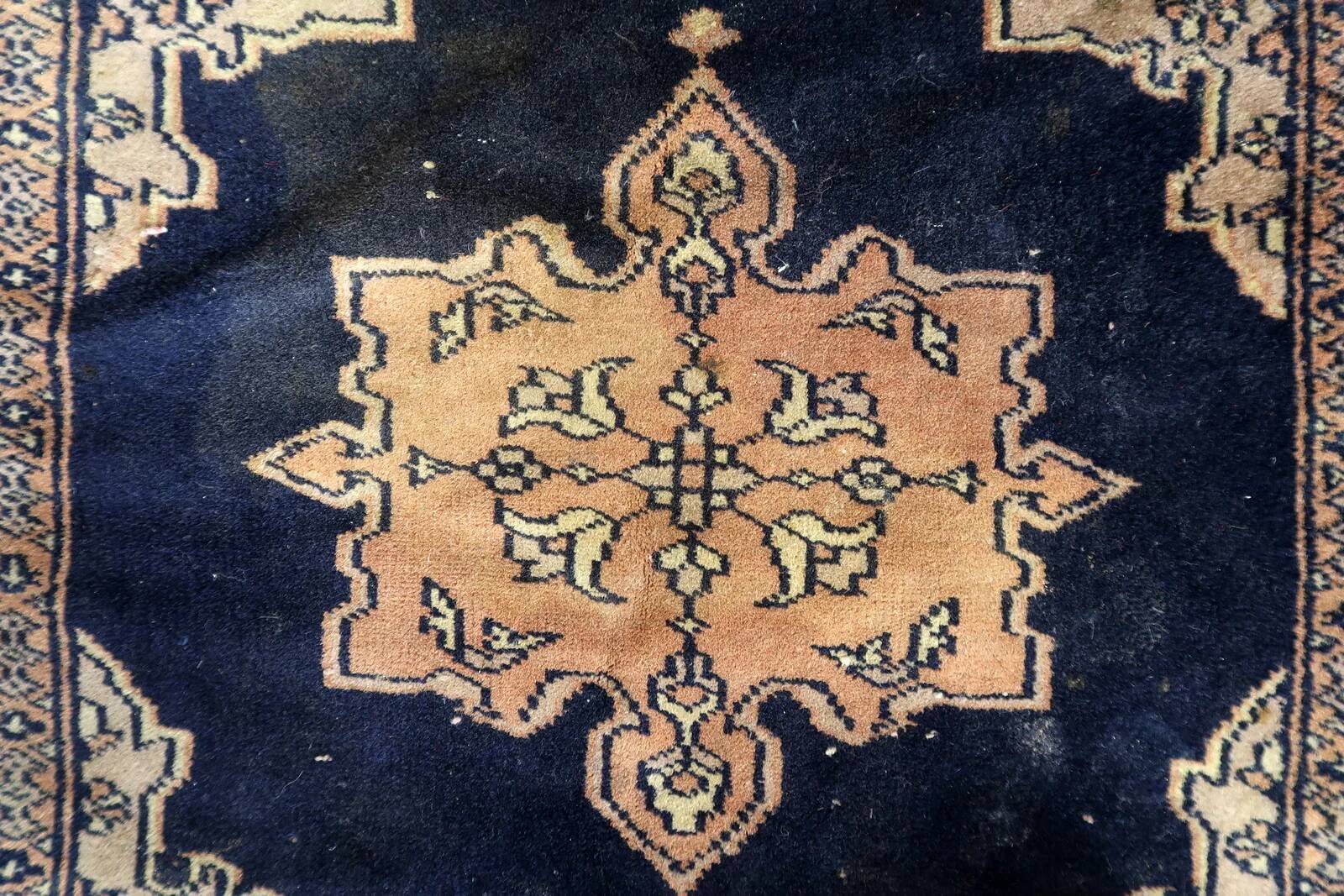 Handmade vintage Uzbek Bukhara rug 64cm x 65cm 1960s - 1C1176