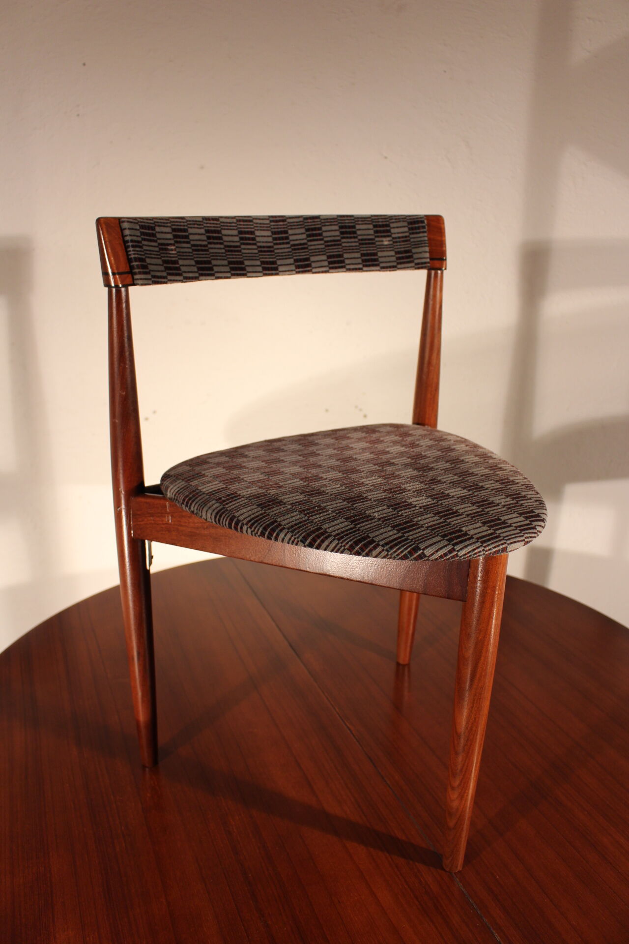 Table and chairs by Hans Olsen