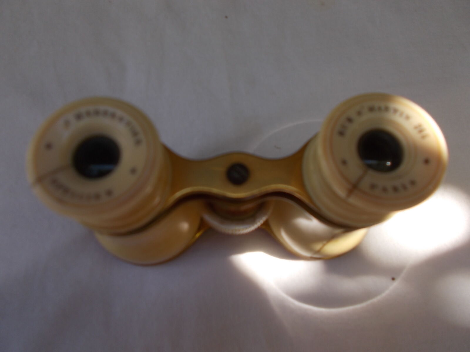 Opera or theatre twins