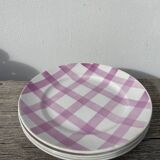 4 dinner plates, pink tablecloth, Moulin des Loups