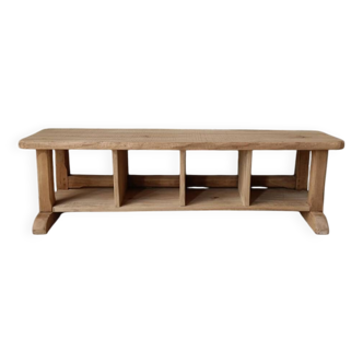 Entrance bench