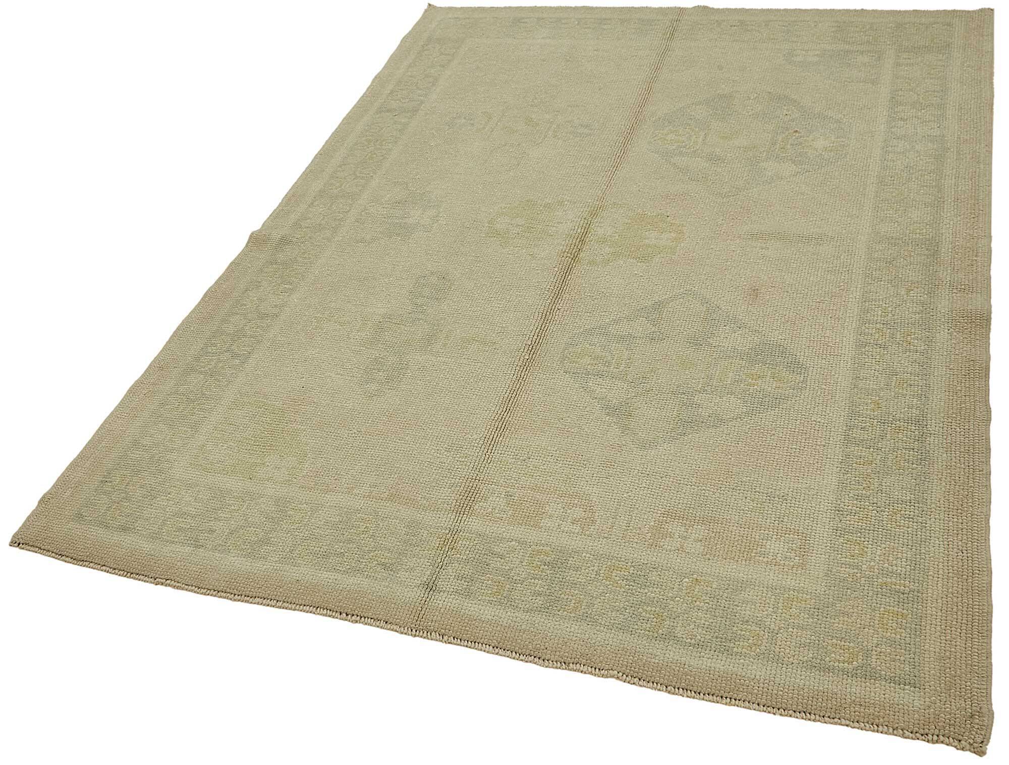 Turkish Vintage Anatolian Rug 156 cm x 220 cm