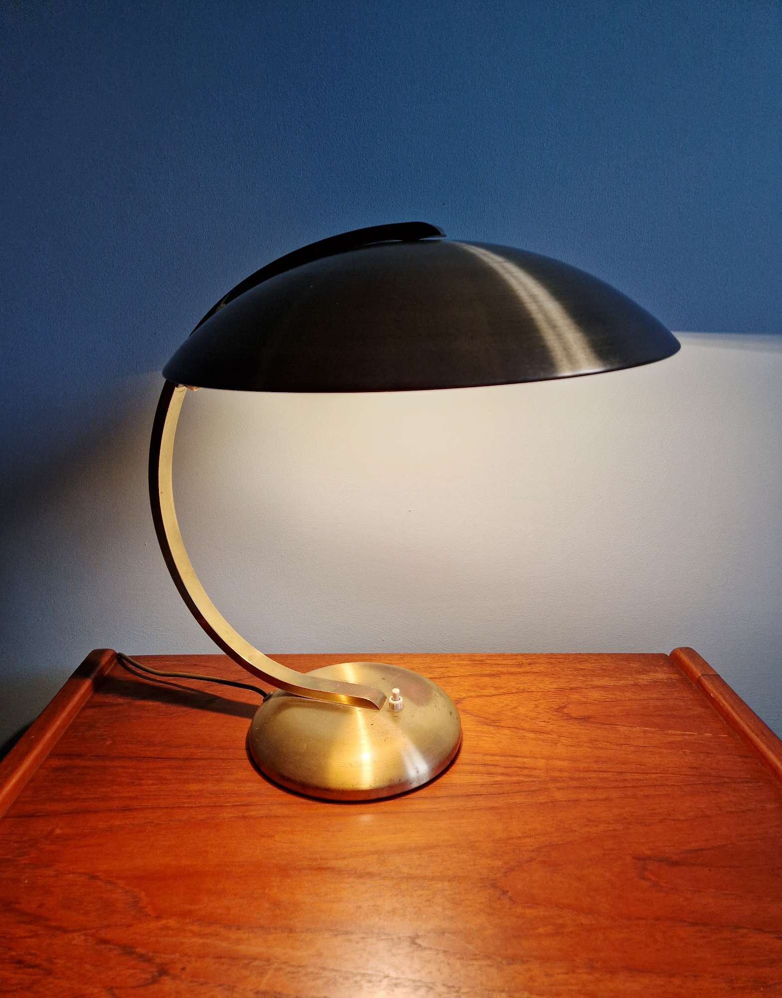 Lampe de bureau Bauhaus en laiton, Egon Hillebrand, 1930
