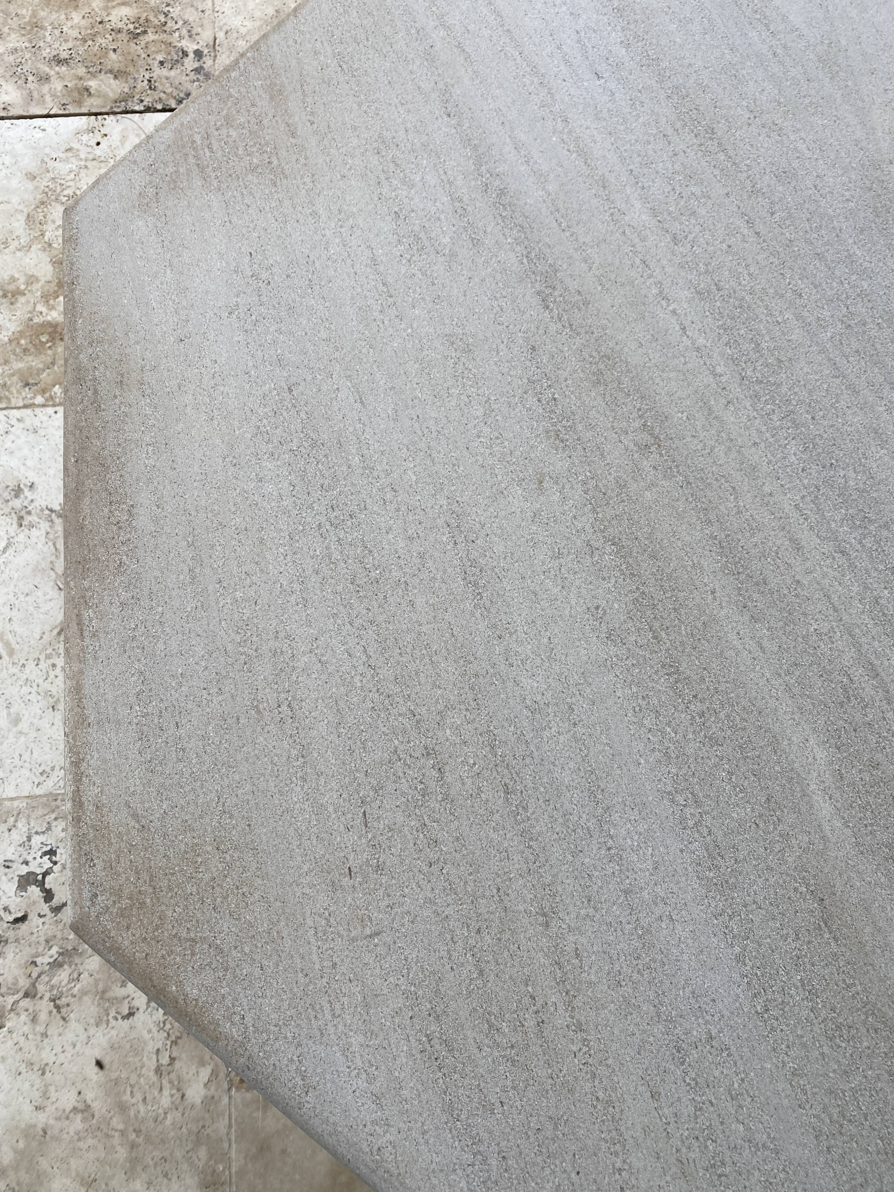 Table en travertin vintage