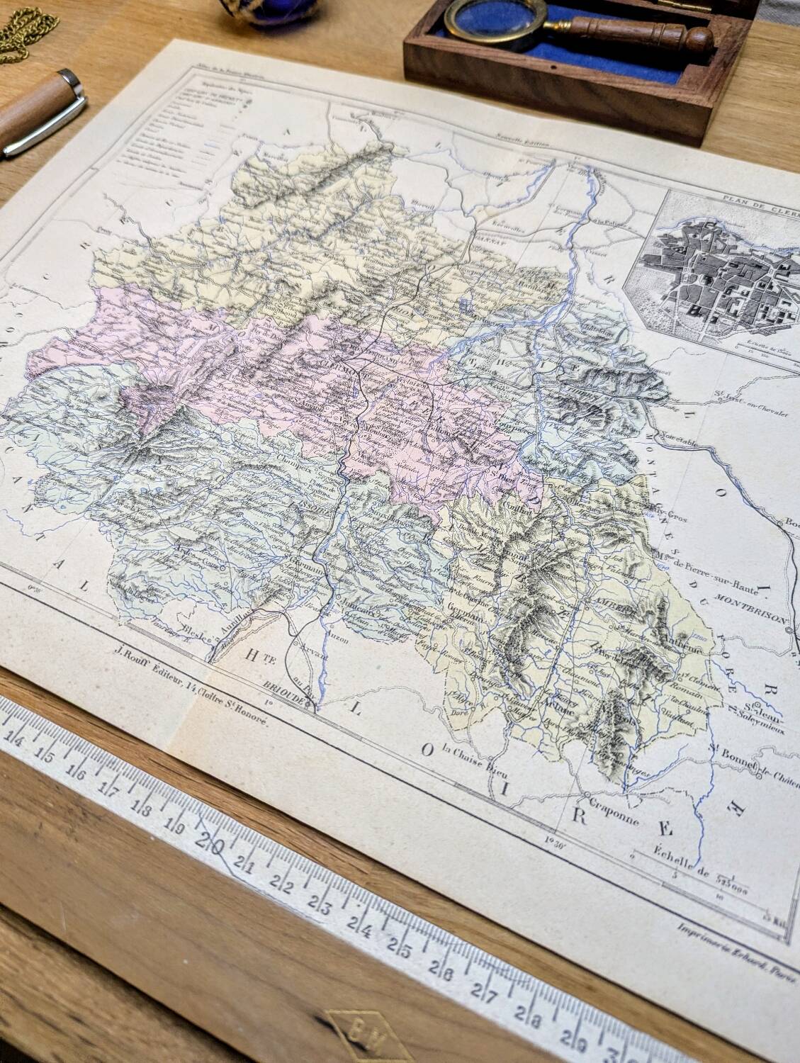 Puy-De-Dôme, carte ancienne, imprimée en 1883.