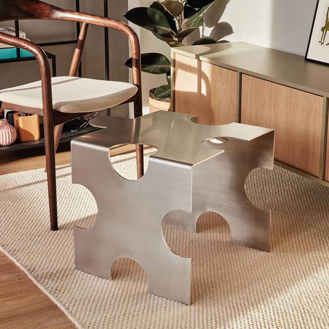 Puzzle - table basse sculpturale en acier inoxydable par Veliento
