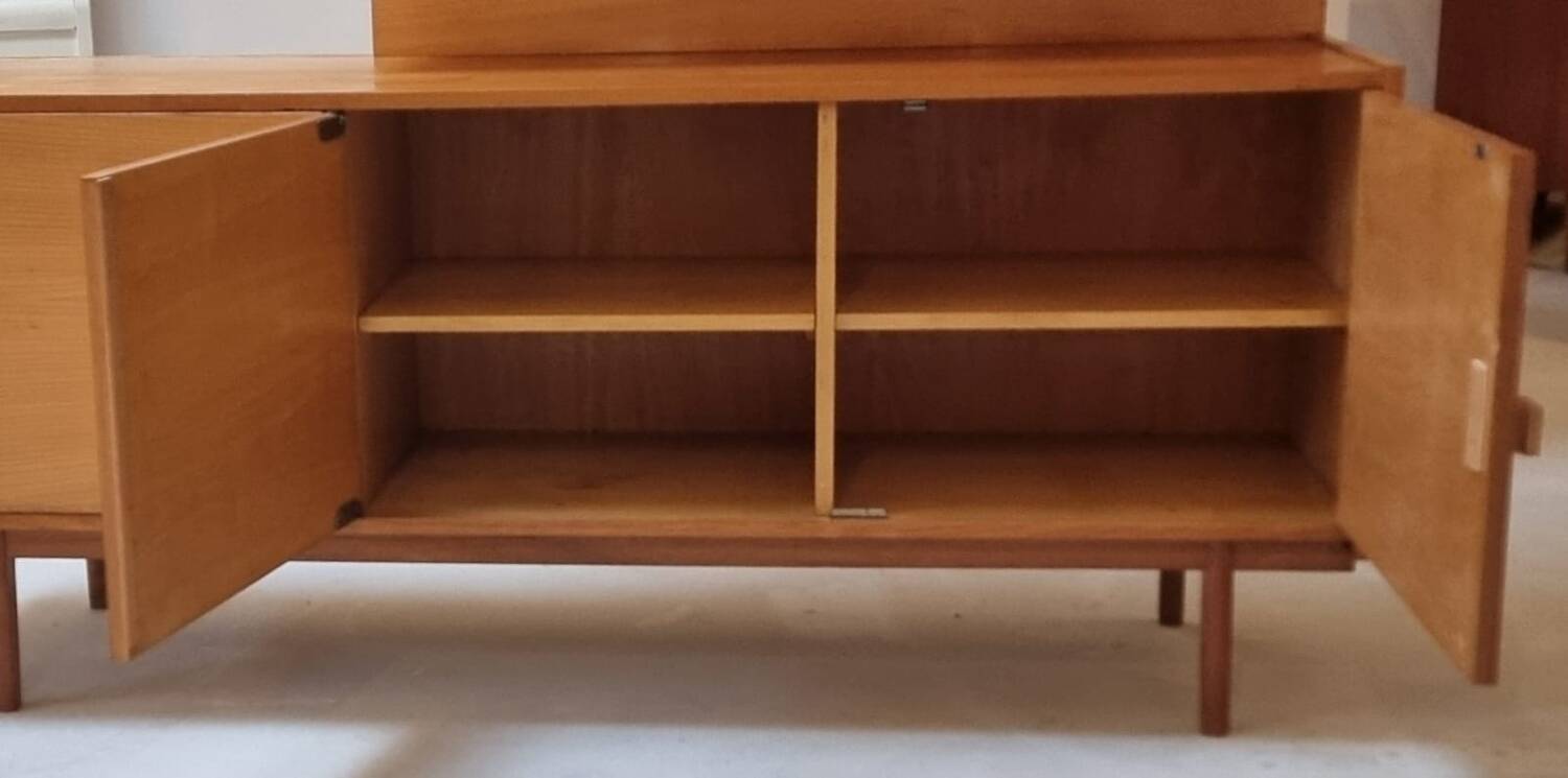 Buffet du milieu du siècle