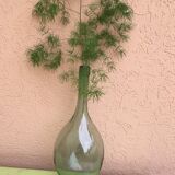 Demijohn in the form of a drop