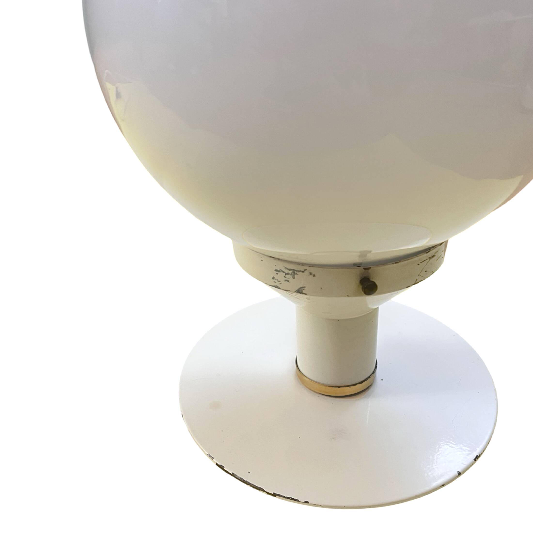 White, spherical space age table lamp, Poland 1980s.