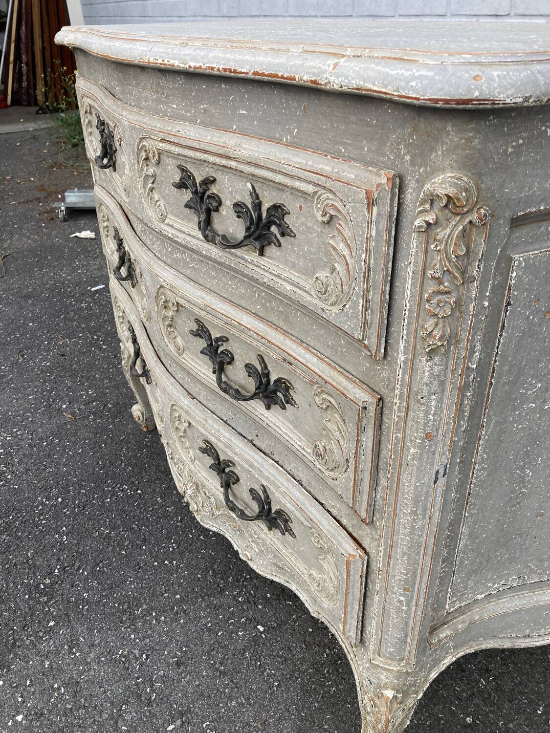 Ancienne commode Plateau en bois