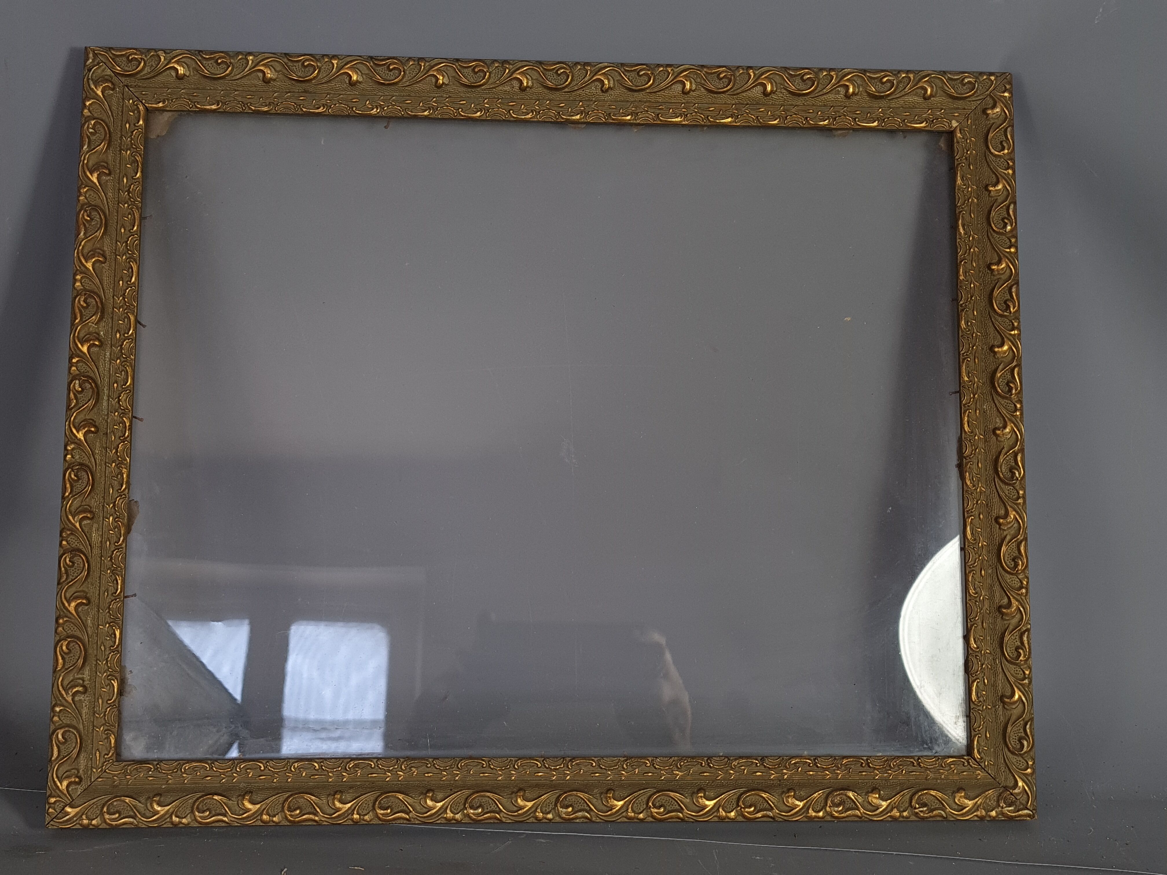 Old frame gilded stucco wood glass 46.5x35.5 cm, hardwood 41.7x32.7 cm SB