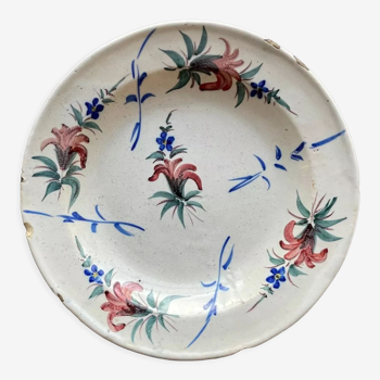 Earthenware dish - XIXth flower decoration