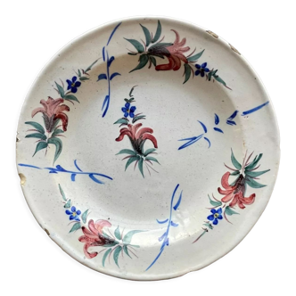 Earthenware dish - XIXth flower decoration