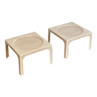Pair of coffees tables