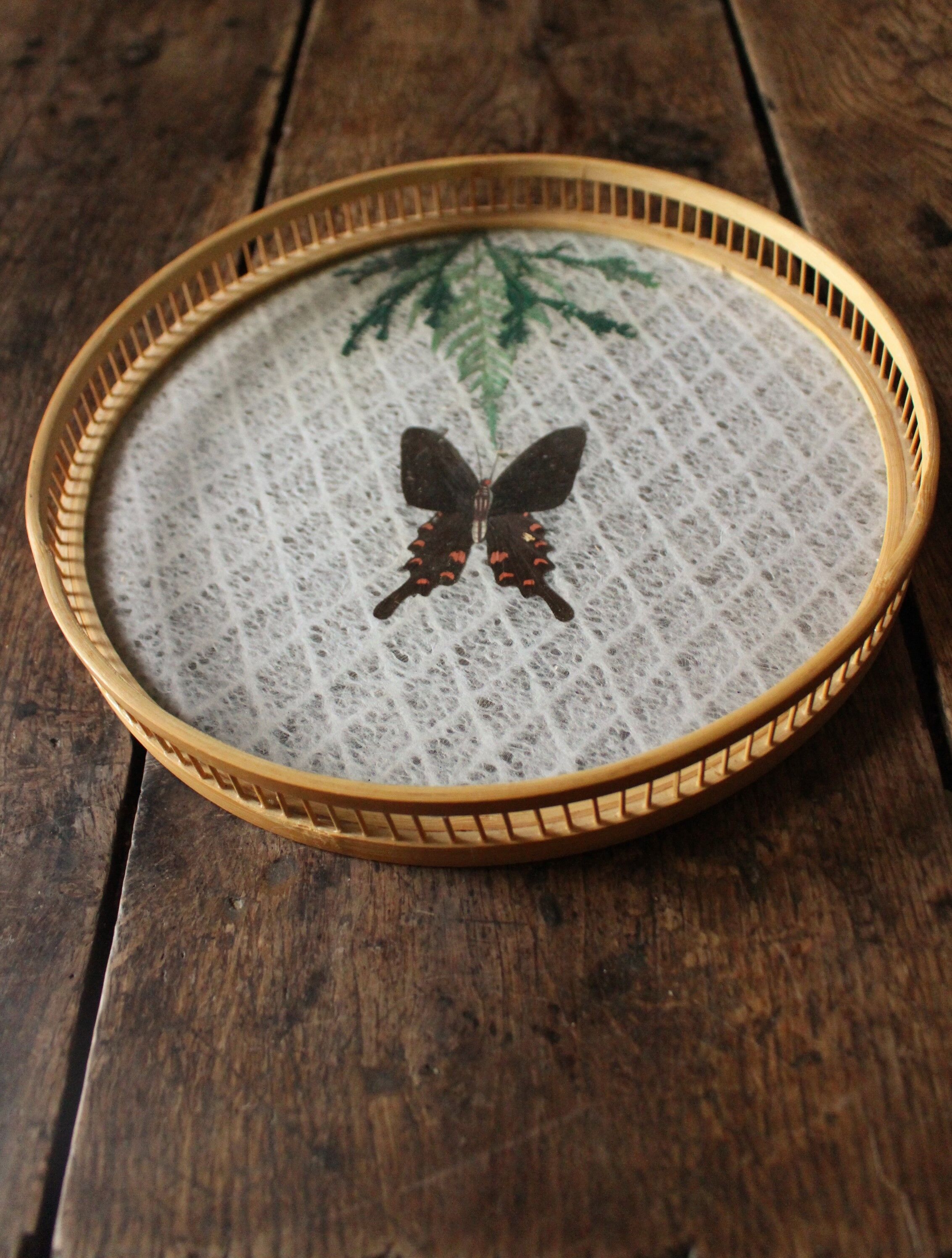 Round tray bamboo vintage butterflies