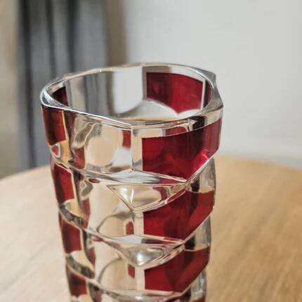 Vintage Windsor ruby vase in crystal - JG Durand for Luminarc