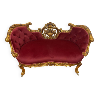 Louis XV bench in red velvet and carved beech wood with gilt decoration
